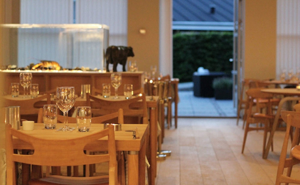 Molskroen Strandhotel Ebeltoft Buitenkant foto